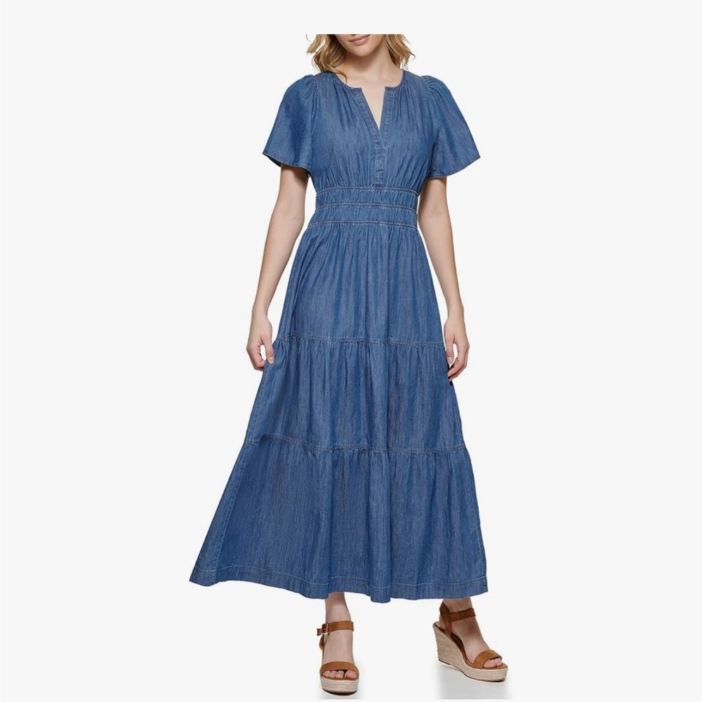 Tommy Hilfiger Women's Short Sleeve V-Neck Tiered Midi
Dress